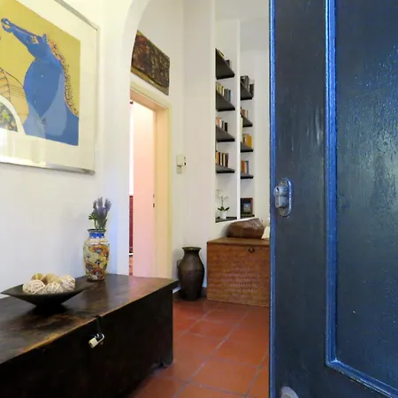 Modigliani Apartment Bologna